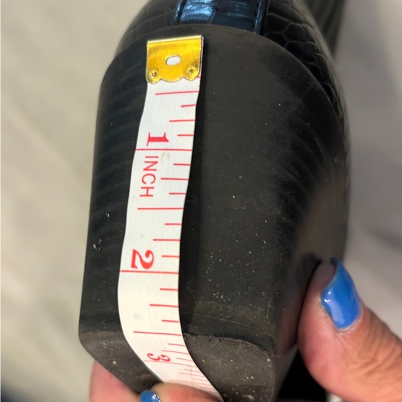 EUC Zara Black Faux Croc Embossed Square-Toed Ankle Boots Size 40/9 - Picture 8 of 8